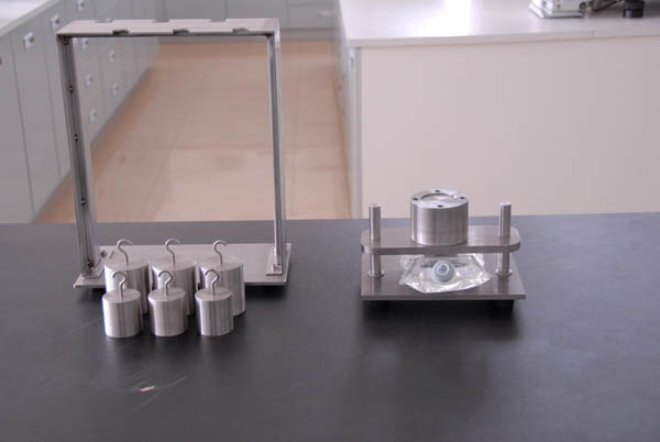 輸液袋注藥點(diǎn)密封性裝置和懸掛力測試裝置 輸液袋注藥點(diǎn)密封性裝置和懸掛力測試裝置